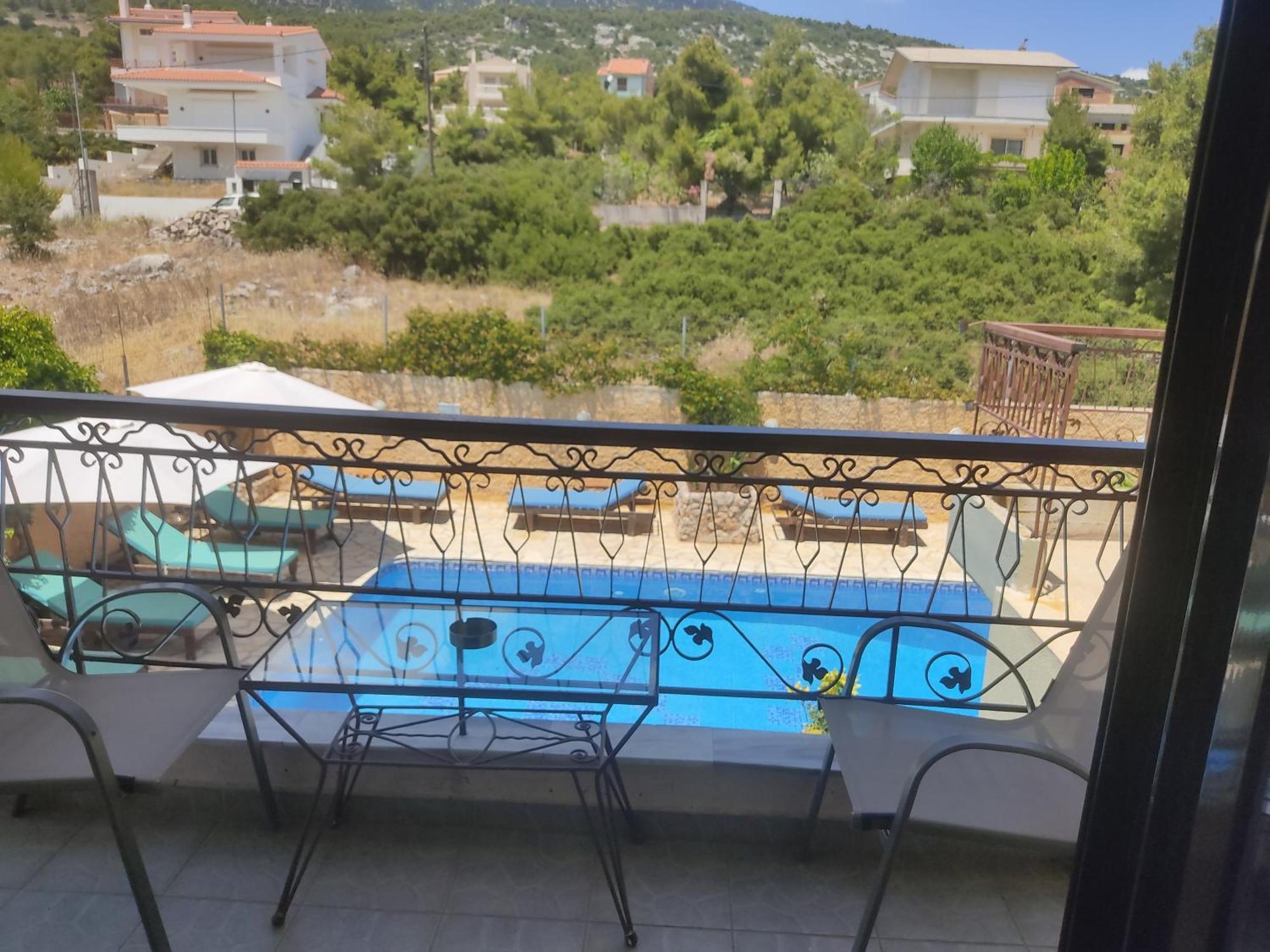 Xenonas Κithαiron Vília Exterior foto